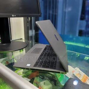 Laptop HP 250 G7 8GB Intel Core i5 SSD 256GB