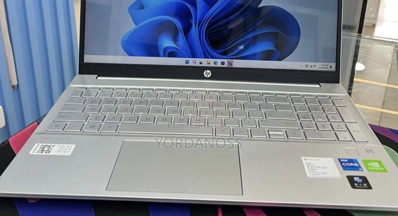 New Laptop HP Pavilion 15 16GB Intel Core i5 SSD 512GB
