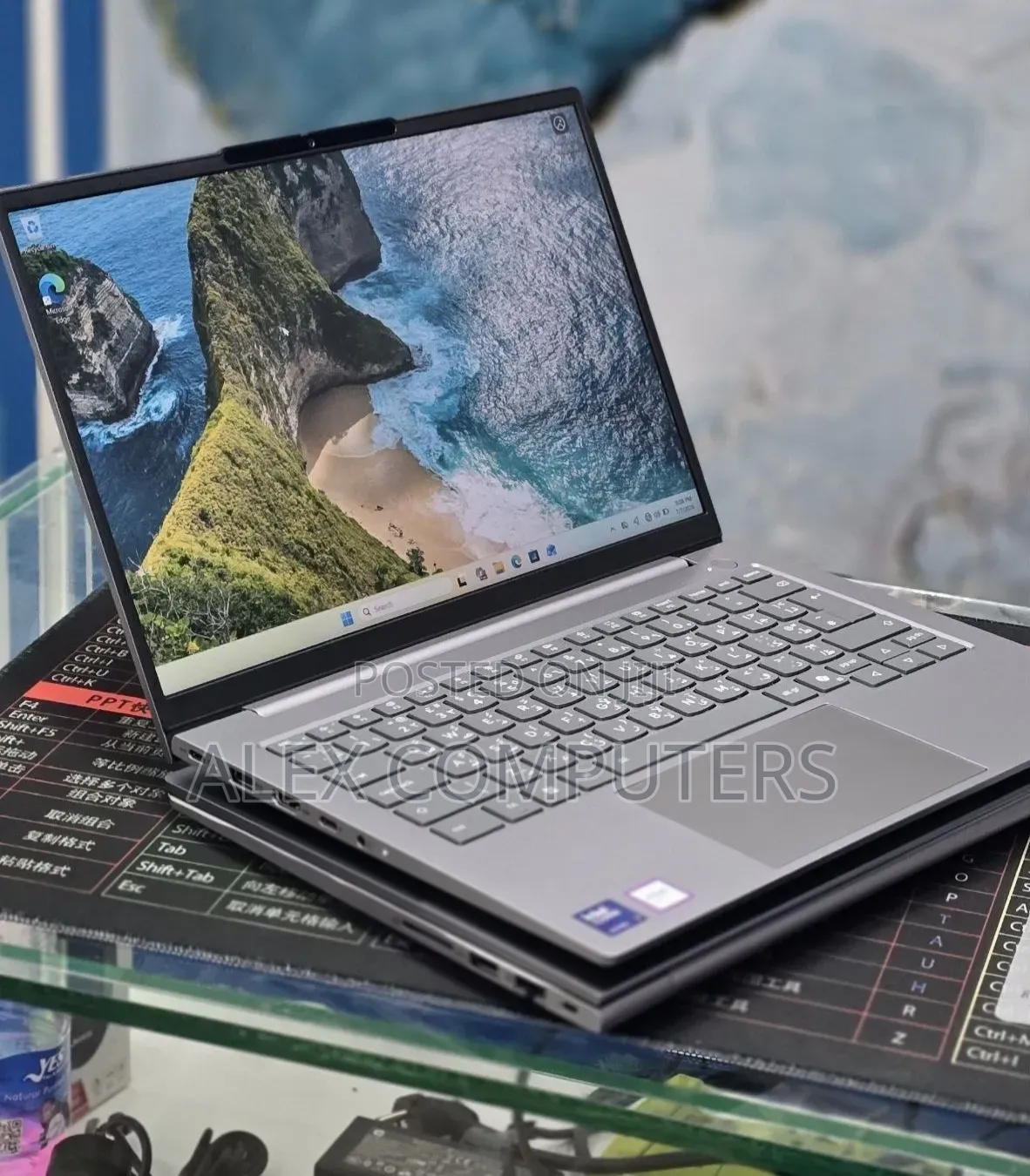New Laptop Lenovo Thinkbook 14 16GB Intel Core Ultra 7 SSD 512GB