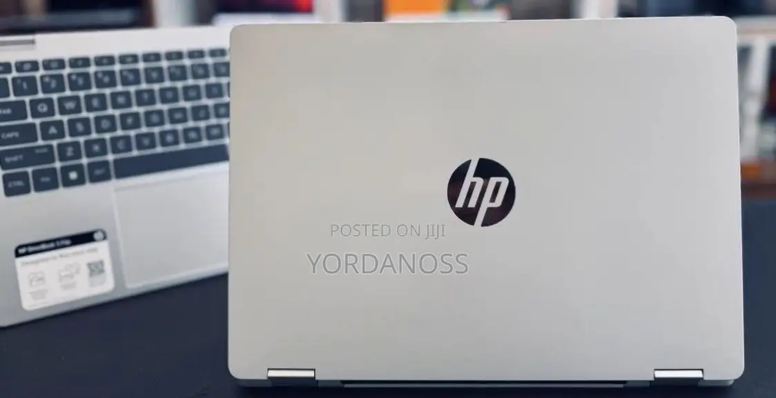 New Laptop HP OmniBook 5 Flip 16GB Intel Core 7 SSD 512GB