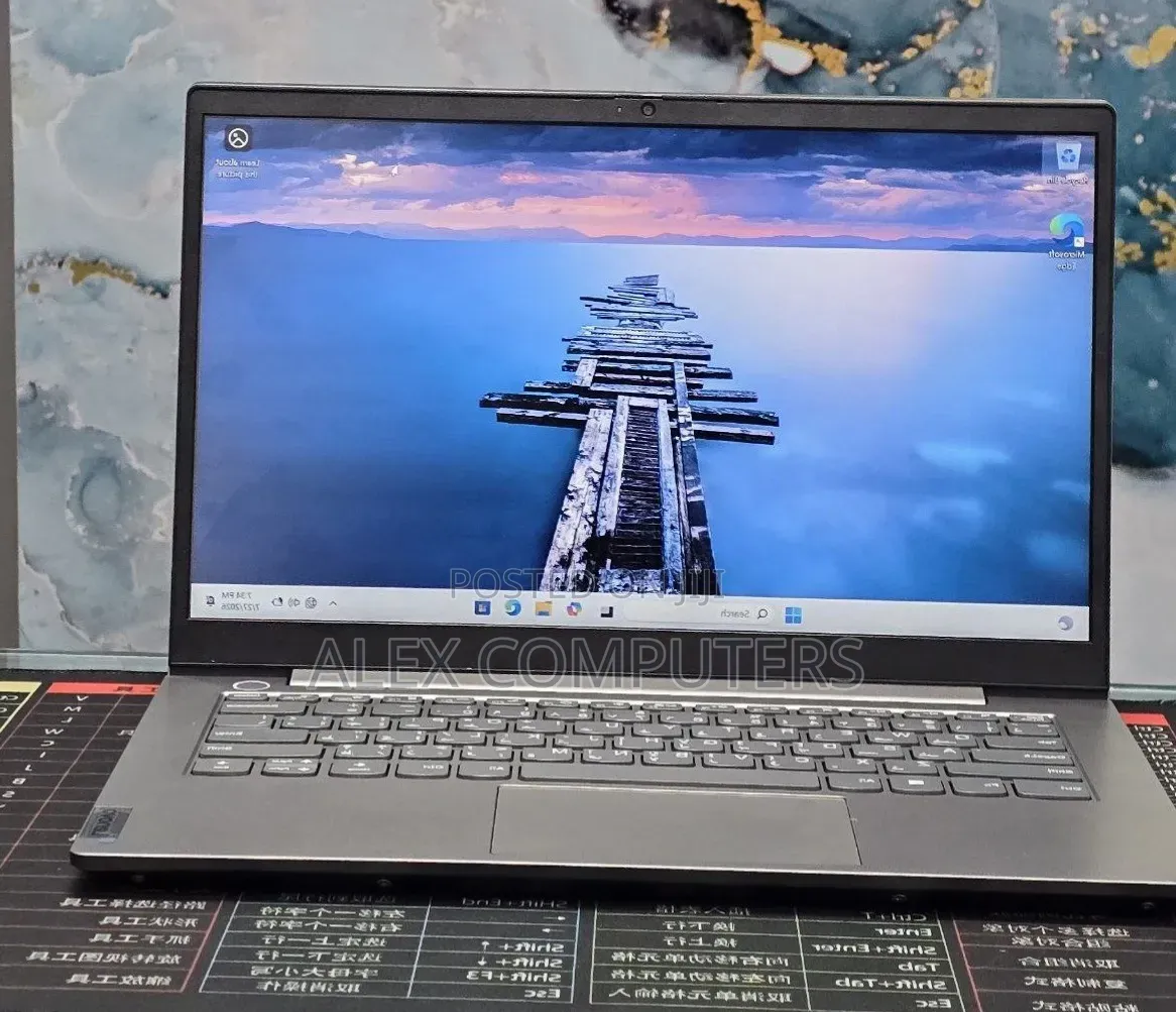 New Laptop Lenovo Thinkbook 14 8GB Intel Core i5 SSD 512GB