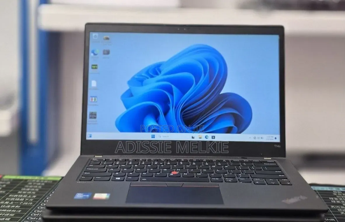 New Laptop Lenovo ThinkPad T14 16GB Intel Core i5 SSD 512GB