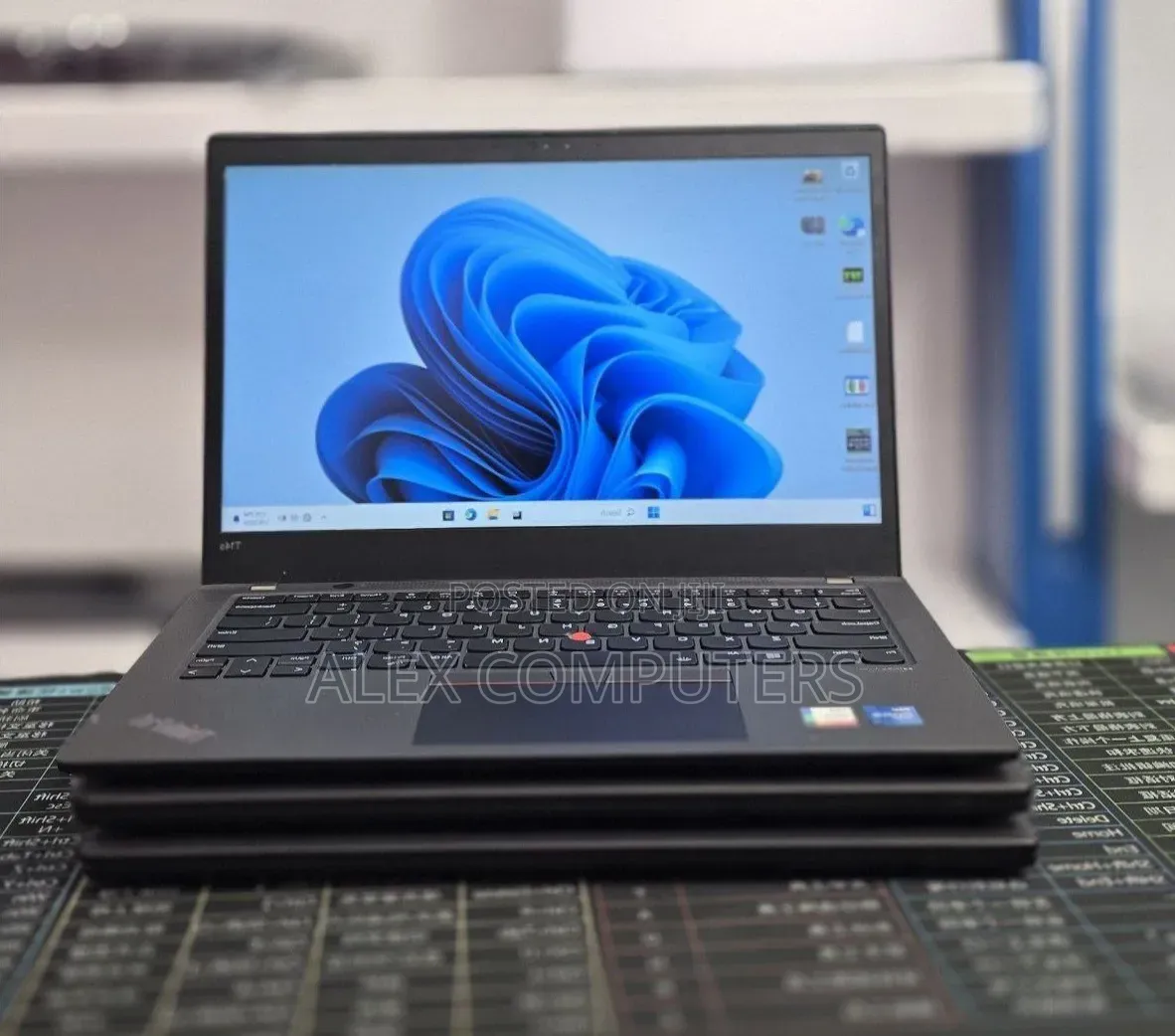 New Laptop Lenovo ThinkPad T14s Gen 1 16GB Intel Core i5 SSD 512GB
