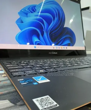 New Laptop Asus Zenbook 14 16GB Intel Core i7 SSD 512GB