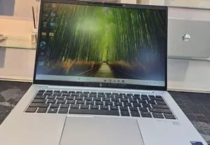 New Laptop HP EliteBook 840 10 16GB Intel Core i7 SSD 512GB