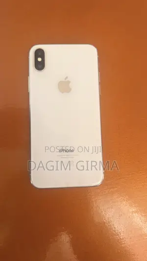 Apple iPhone X 64 GB White