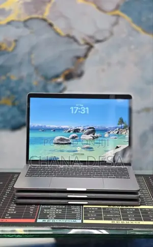 New Laptop Apple MacBook Pro 2020 M1 8GB Apple M1 Pro SSD 512GB