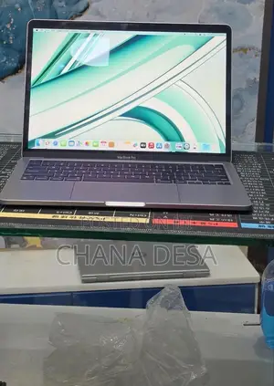 New Laptop Apple MacBook Pro 2022 M2 8GB Apple M2 SSD 256GB