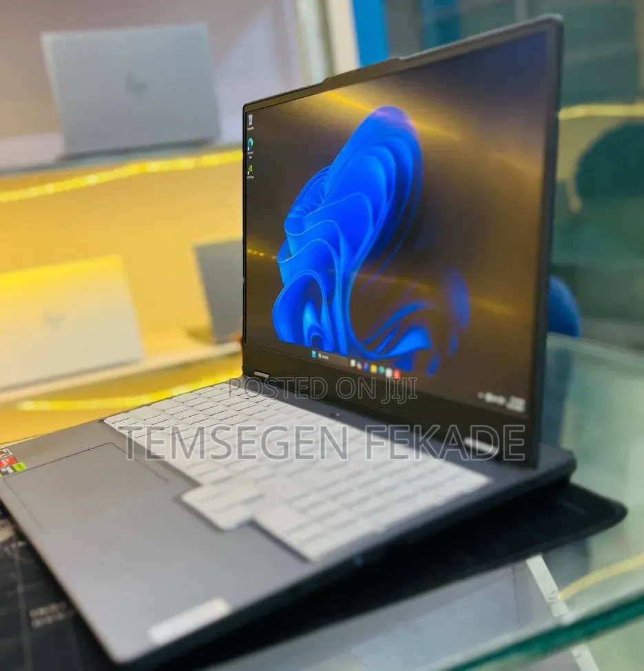 New Laptop Lenovo Legion 5 16GB AMD Ryzen 7 SSD 1T