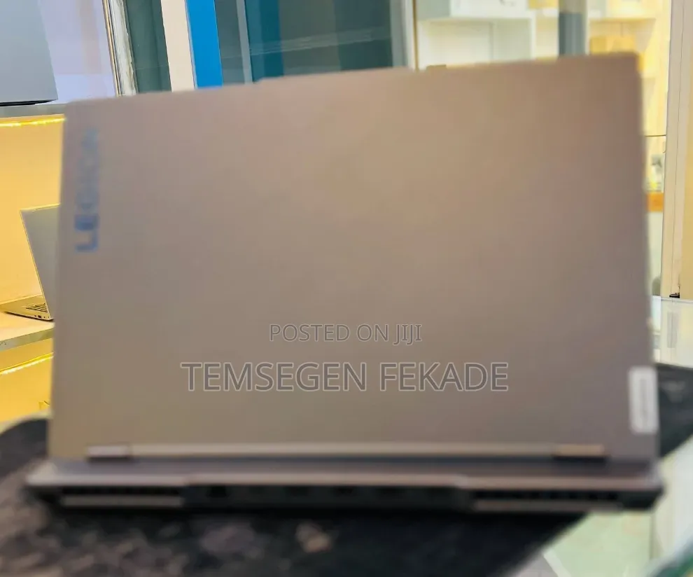 New Laptop Lenovo Legion 5 16GB AMD Ryzen 7 SSD 1T