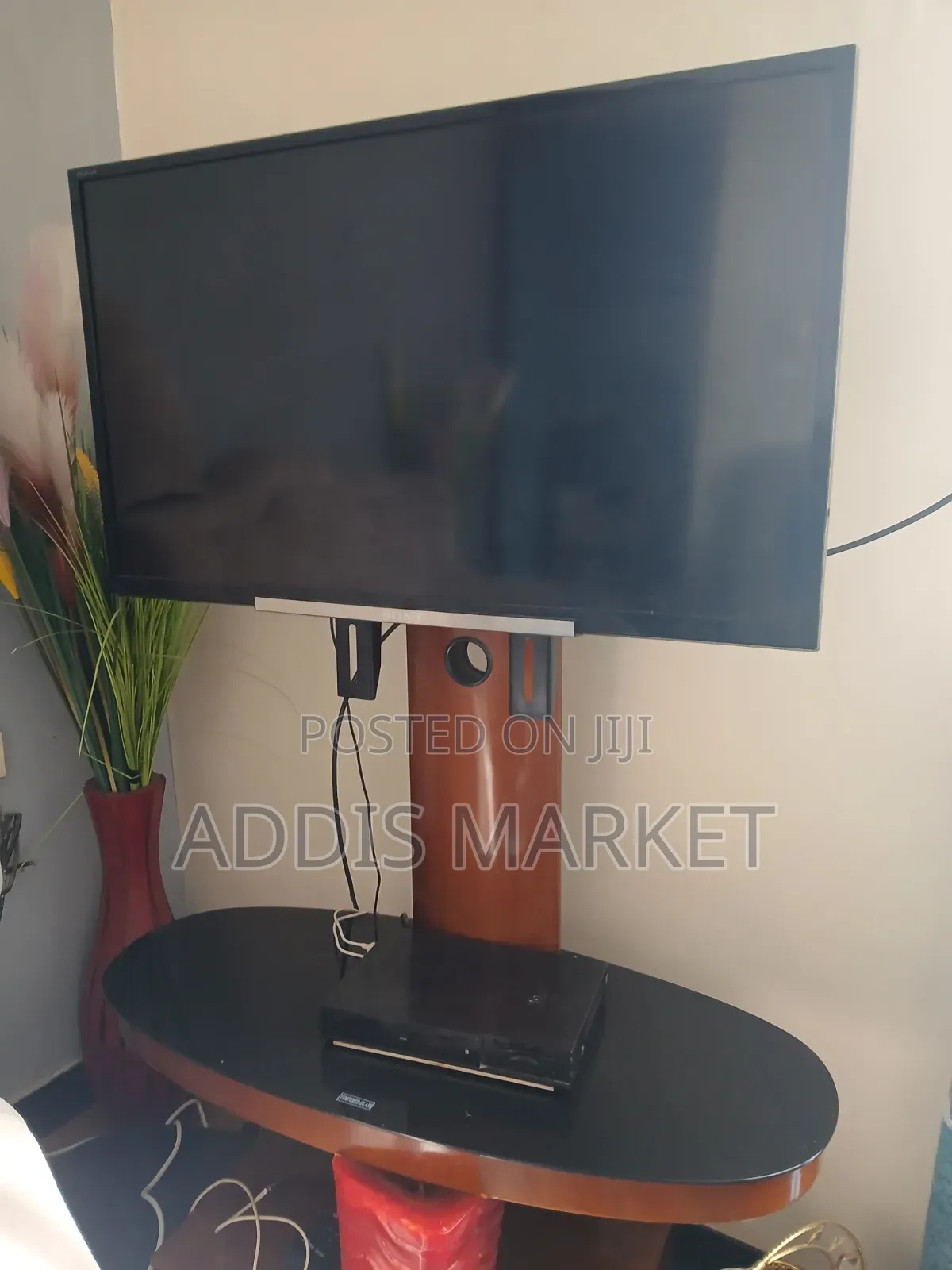 Sony 32 Inch TV