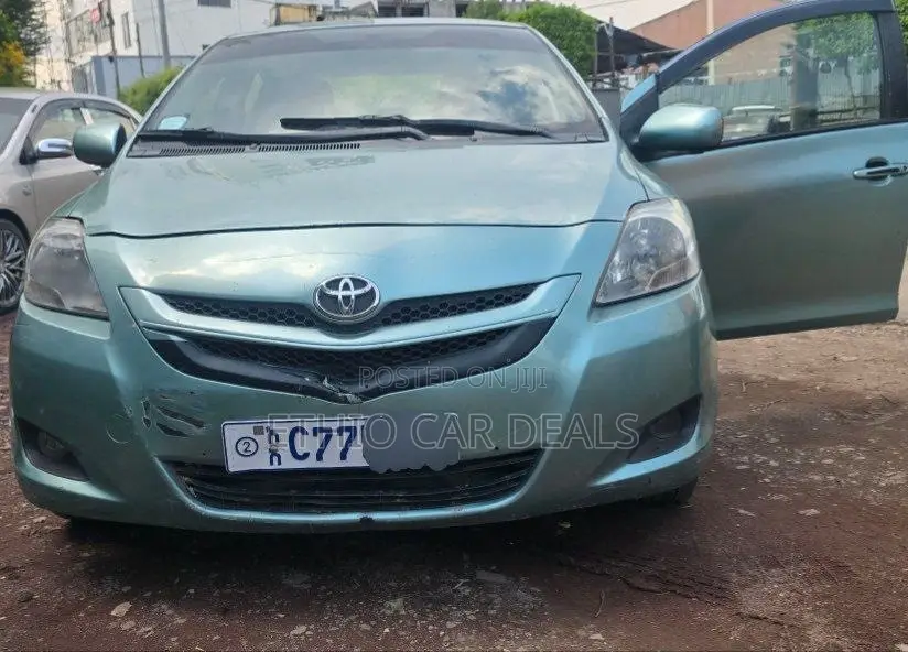 Toyota Yaris 2006 Green