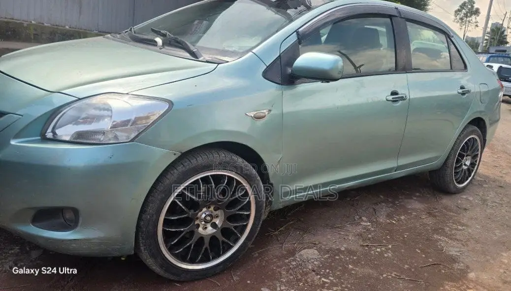 Toyota Yaris 2006 Green