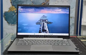 New Laptop Lenovo 8GB Intel Core i5 SSD 512GB