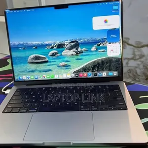 New Laptop Apple MacBook Pro 2023 M3 8GB Apple M3 Pro SSD 512GB