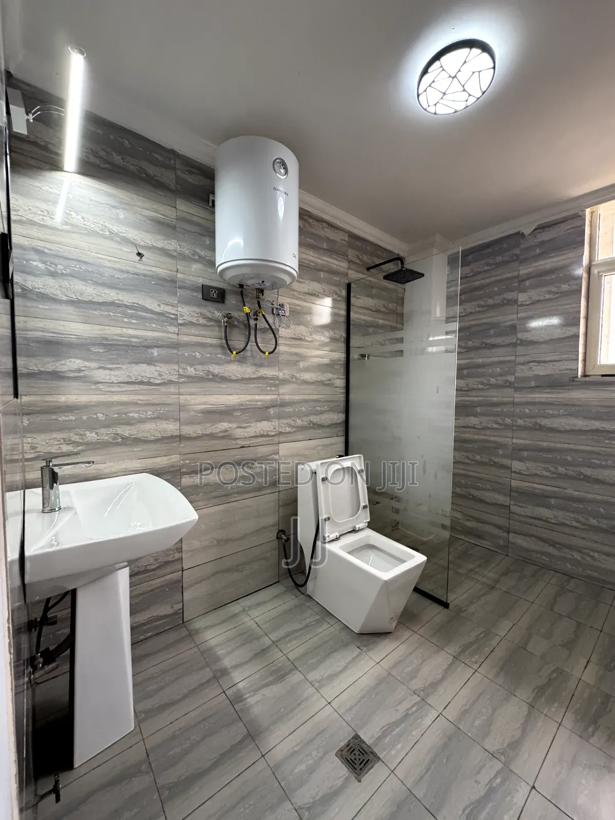 Furnished 3bdrm Apartment in Bole for rent