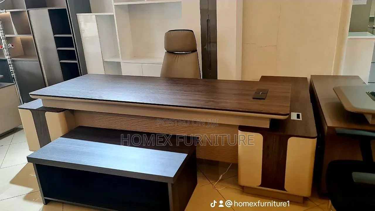 Premium Office Furniture | ማናጀሪያል ጠረጴዛ