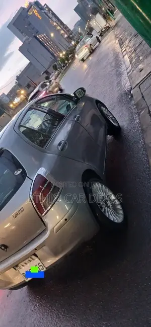 Toyota Yaris 2008 Silver