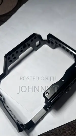 SmallRig Camera Cage for Canon EOS R