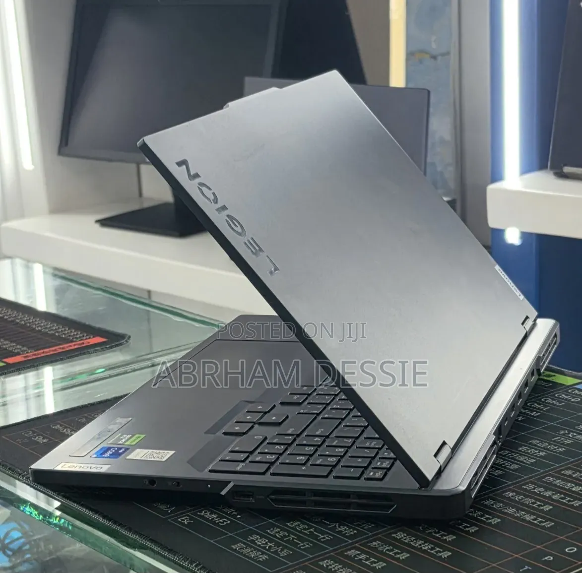 New Laptop Lenovo 16GB Intel Core i7 SSD 1T