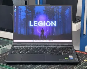 New Laptop Lenovo 16GB Intel Core i7 SSD 1T
