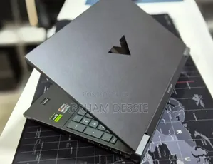 New Laptop HP 16GB AMD Ryzen 7 SSD 512GB