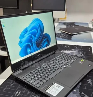 New Laptop HP 16GB AMD Ryzen 7 SSD 512GB