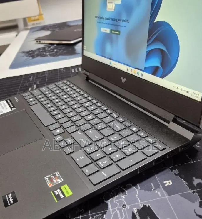 New Laptop HP 16GB AMD Ryzen 7 SSD 512GB