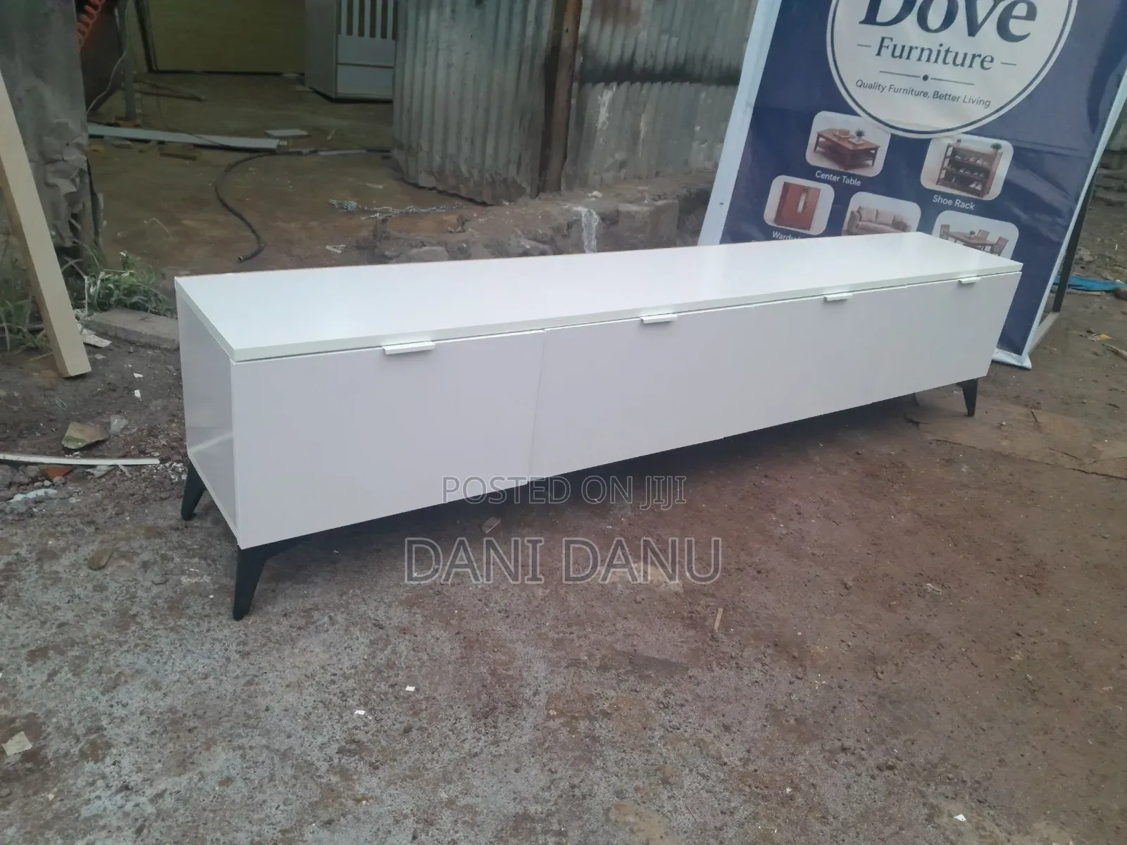 Smart TV Stand