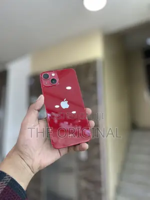 Apple iPhone 13 128 GB Red