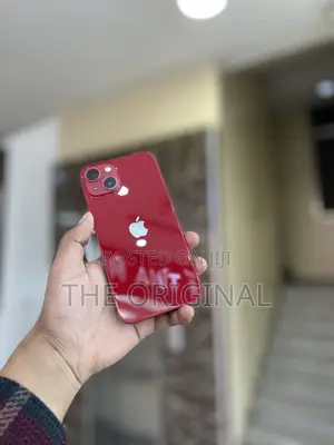 Apple iPhone 13 128 GB Red