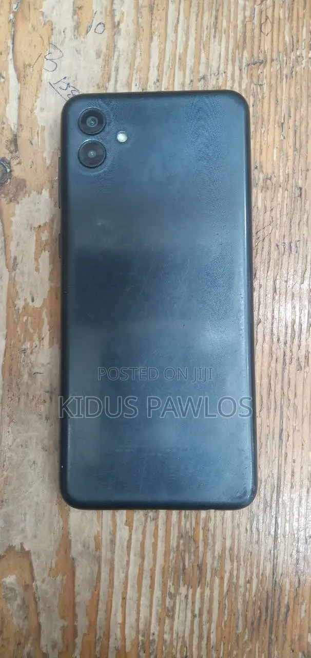 Samsung Galaxy A04 32 GB Black