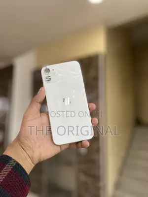Apple iPhone 11 128 GB White