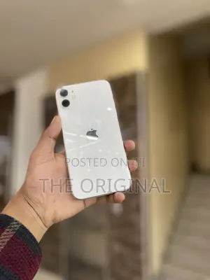 Apple iPhone 11 128 GB White