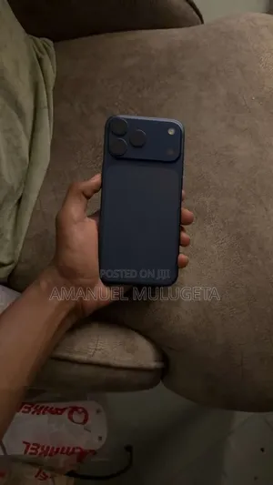 New Apple iPhone 17 Pro Max 256 GB Blue