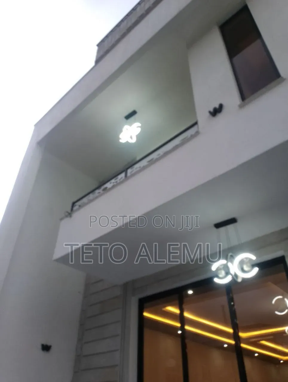 7bdrm House in ለሽያጭ የቀረበ 150 ካሬ ቦታ, Bole for sale