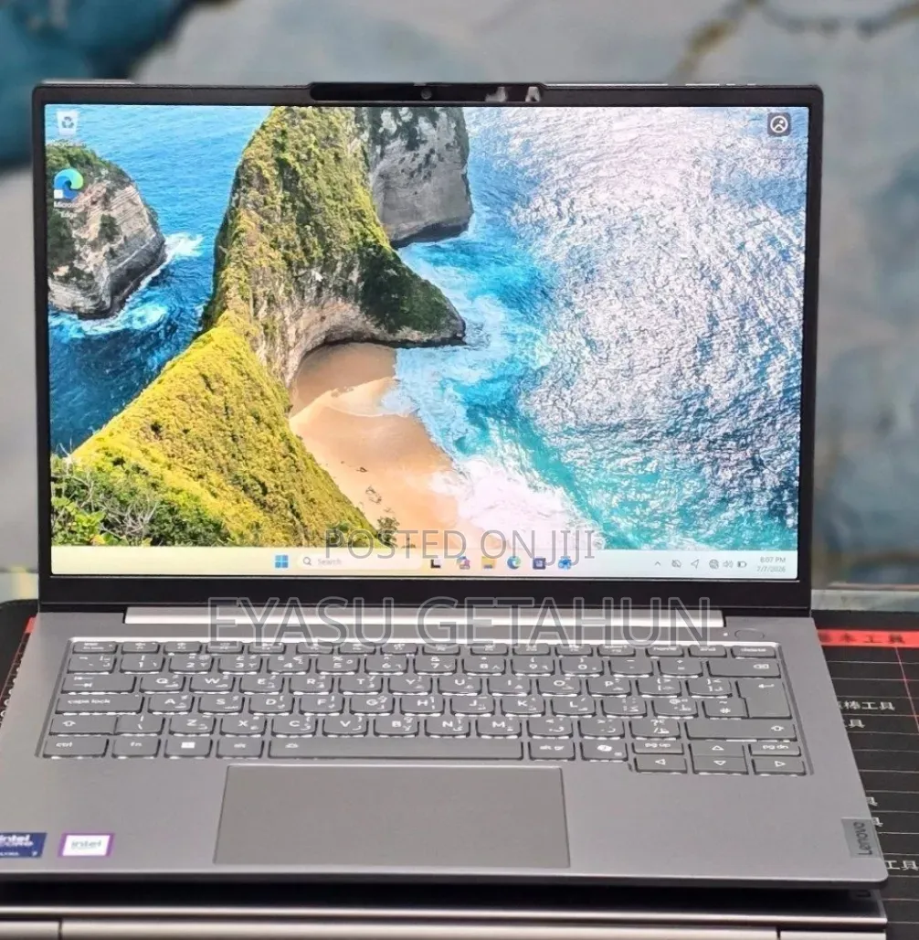 New Laptop Lenovo ThinkBook 13 16GB Intel Core Ultra 7 SSD 512GB