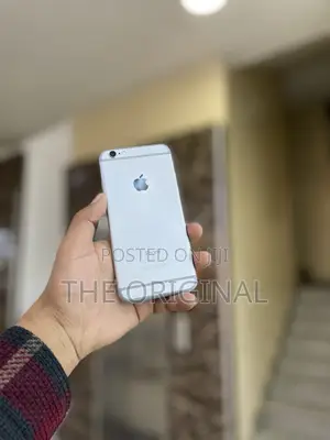 Apple iPhone 6s 32 GB Silver