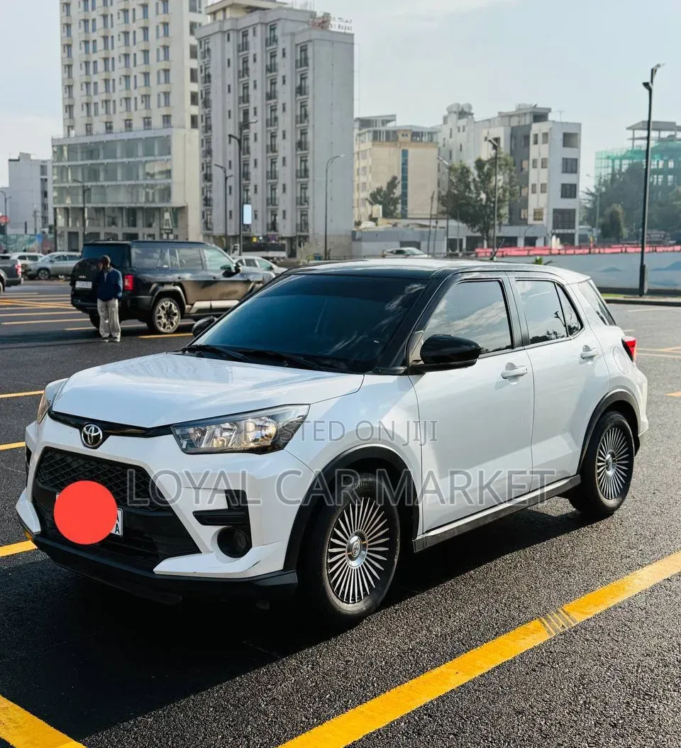 Toyota Raize 2022 White