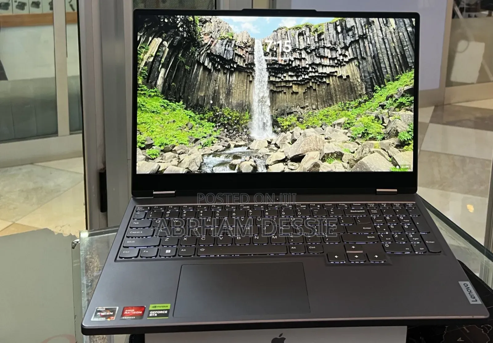 New Laptop Lenovo Legion 5 16GB AMD Ryzen 7 SSD 1T