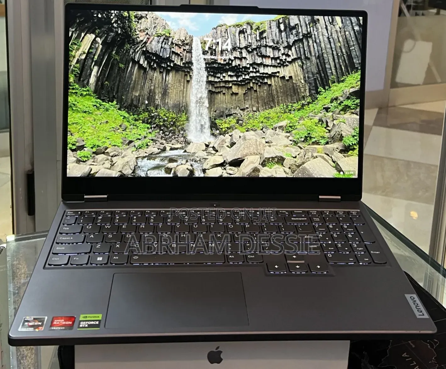 New Laptop Lenovo Legion 5 16GB AMD Ryzen 7 SSD 1T