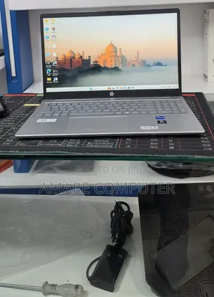New Laptop HP Stream Notebook 16GB Intel Core i7 SSD 1T