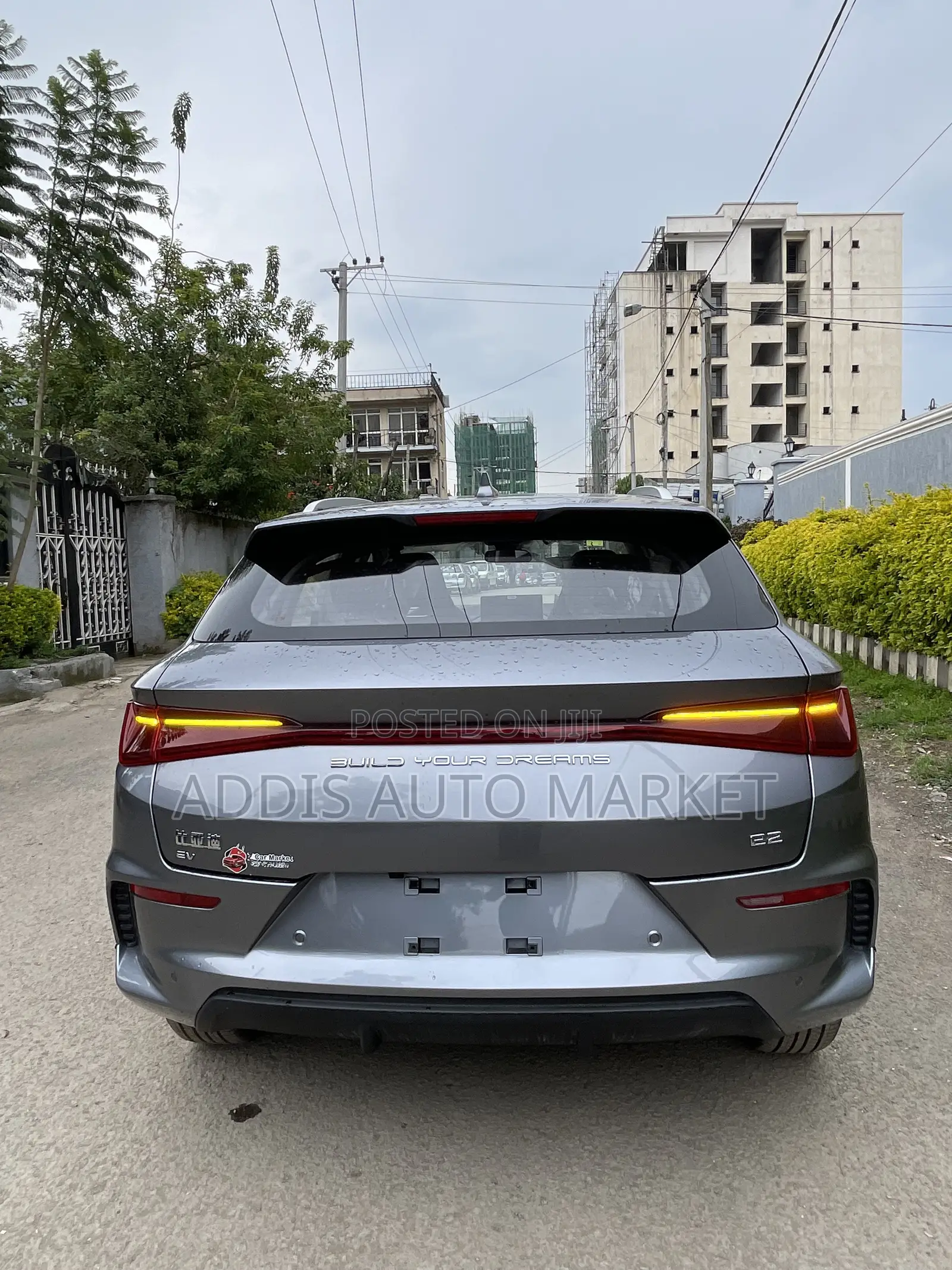 BYD E2 43 kWh 94 hp FWD 2025 Gray