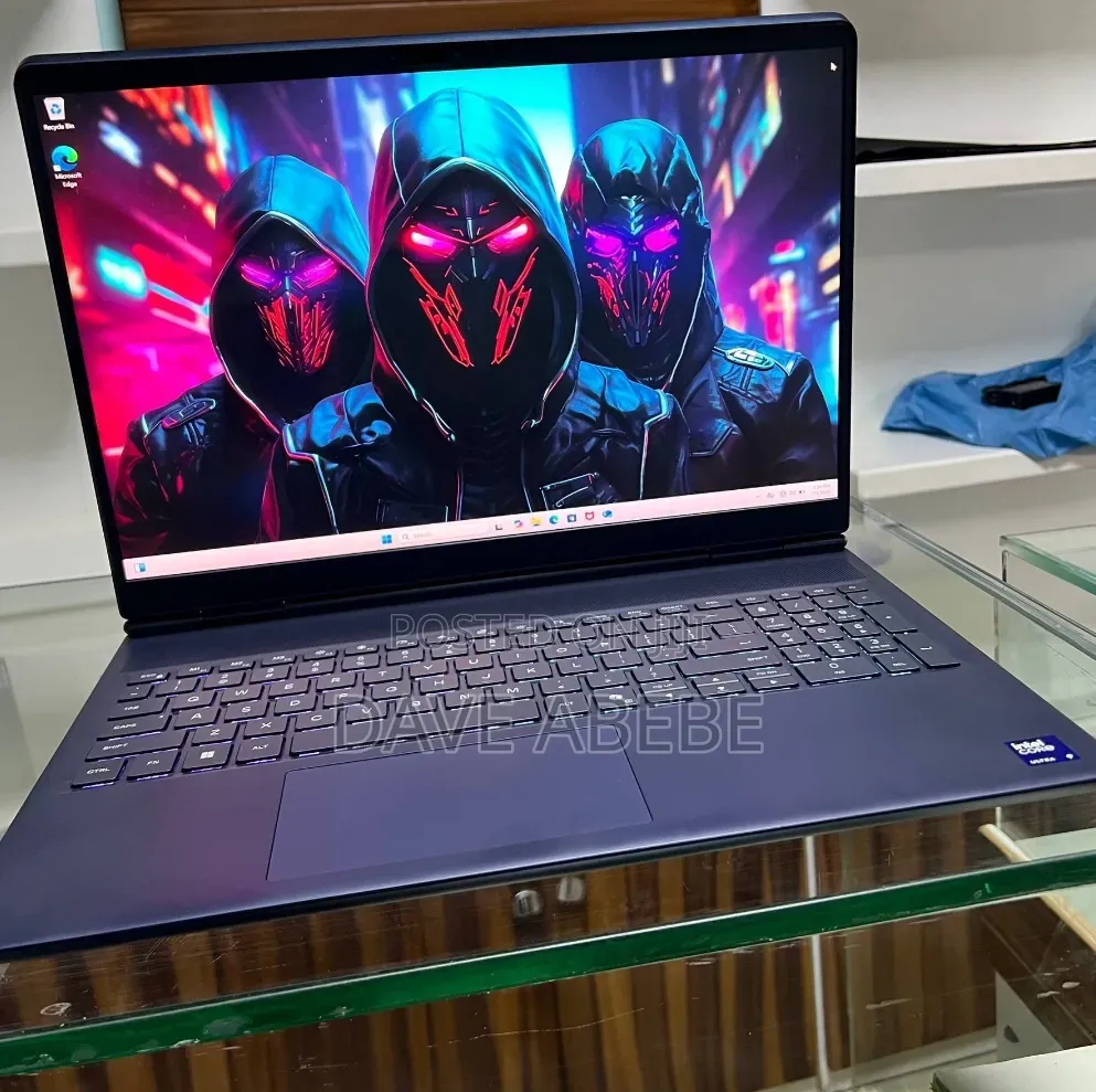 New Laptop Alienware X16 r1 32GB Intel Core Ultra 9 SSD 1T