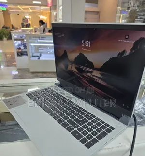 New Laptop Dell 16GB Intel Core i7 SSD 512GB
