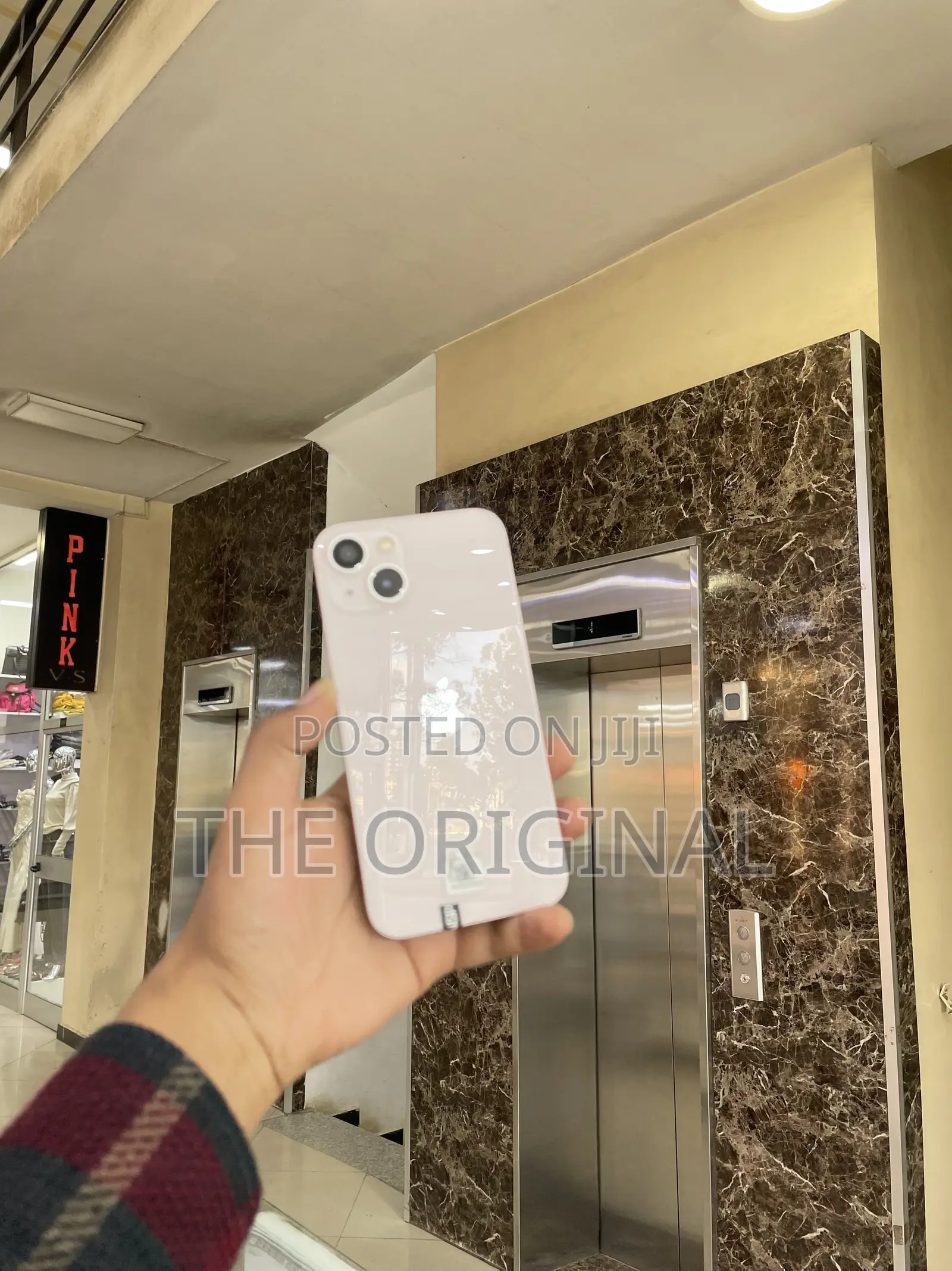 Apple iPhone 13 128 GB Pink