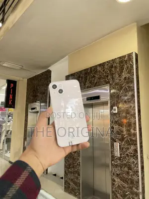 Apple iPhone 13 128 GB Pink