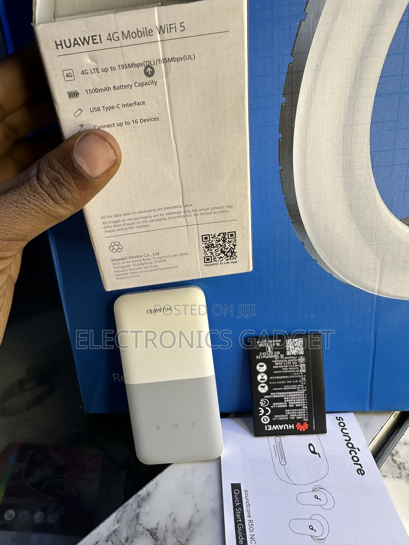 Huawei 10,000mAh Power Bank – Fast Charging Portable Charger