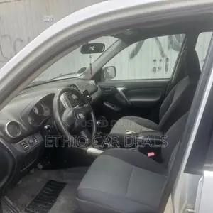 Toyota RAV4 2005 Silver