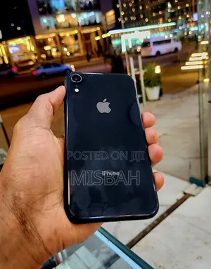 Apple iPhone XR 64 GB Black